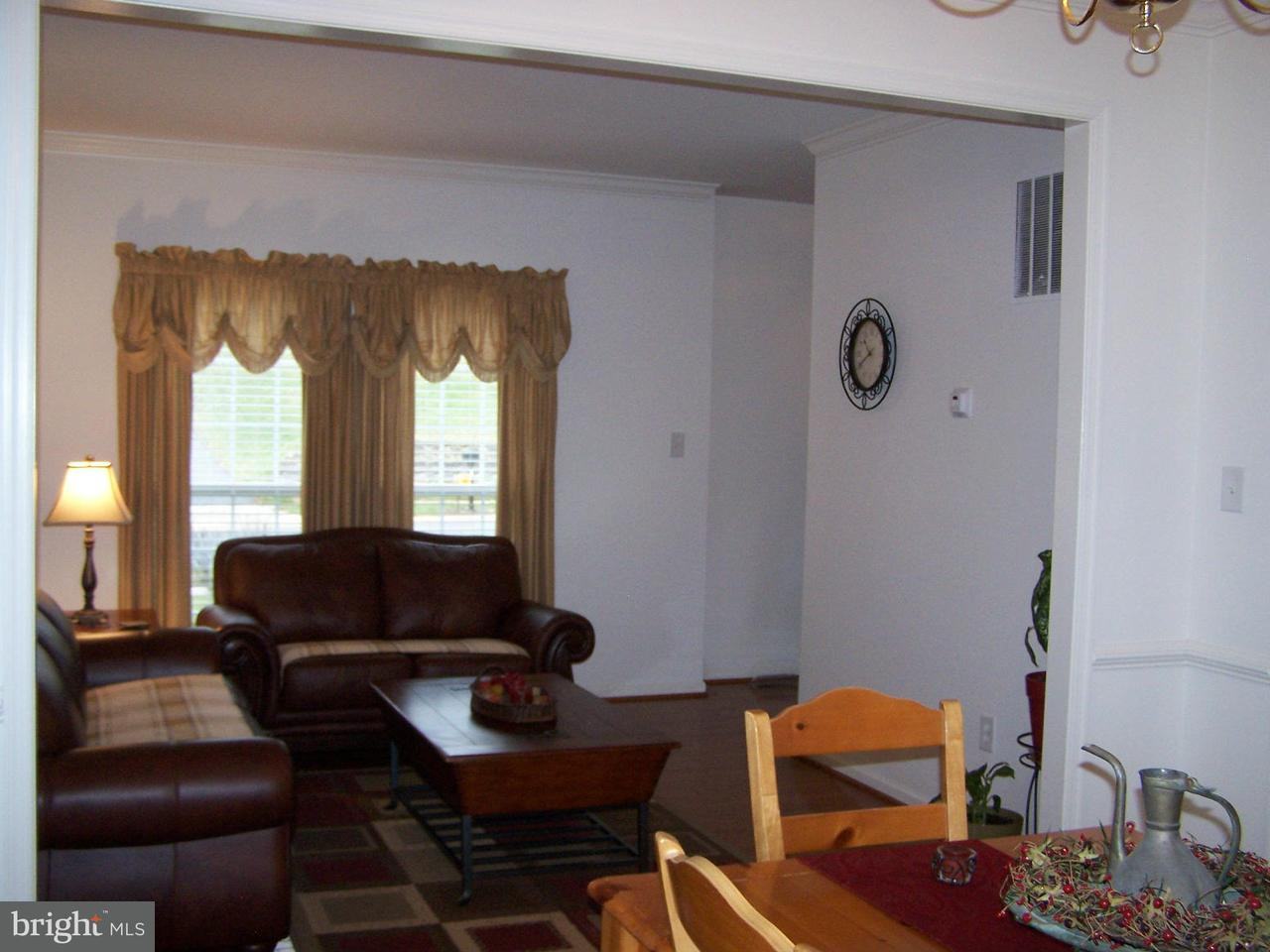 105 Harrington Dr - Photo 3 of 25