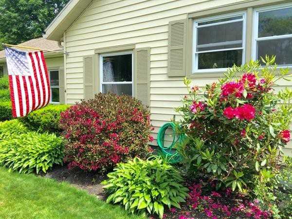 4 Tupelo Rd #1 - Photo 3 of 25