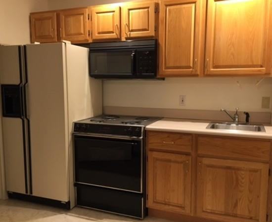 140 Lincoln Rd #b - Photo 2 of 3