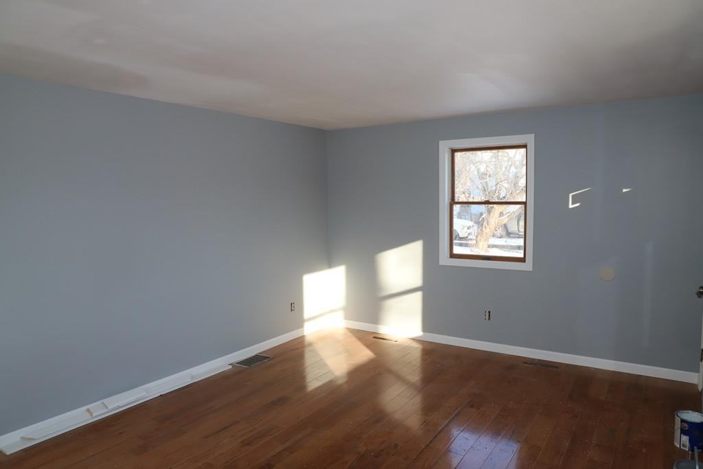 32 Editha Ave #1 - Photo 3 of 11