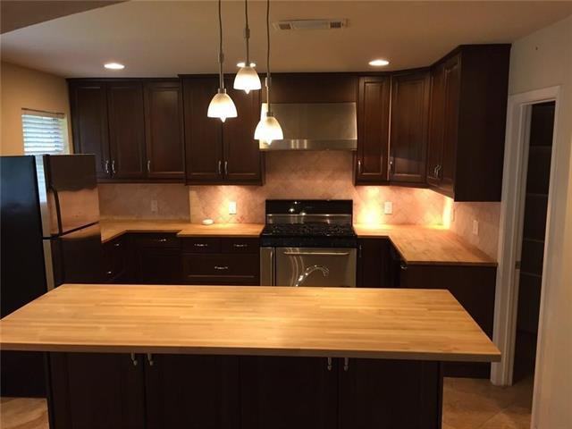 8024 San Cristobal Dr - Photo 2 of 3