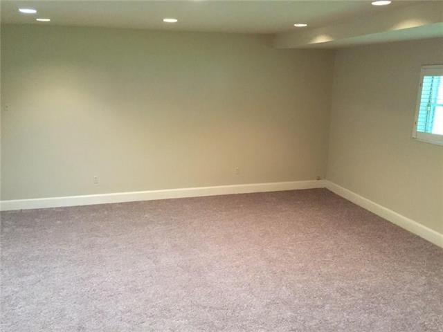 8024 San Cristobal Dr - Photo 3 of 3