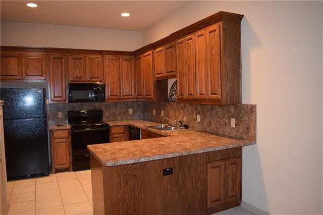 509 Mariner Dr - Photo 3 of 15