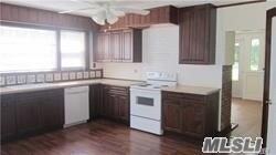 169 Old Field Rd - Photo 3 of 15