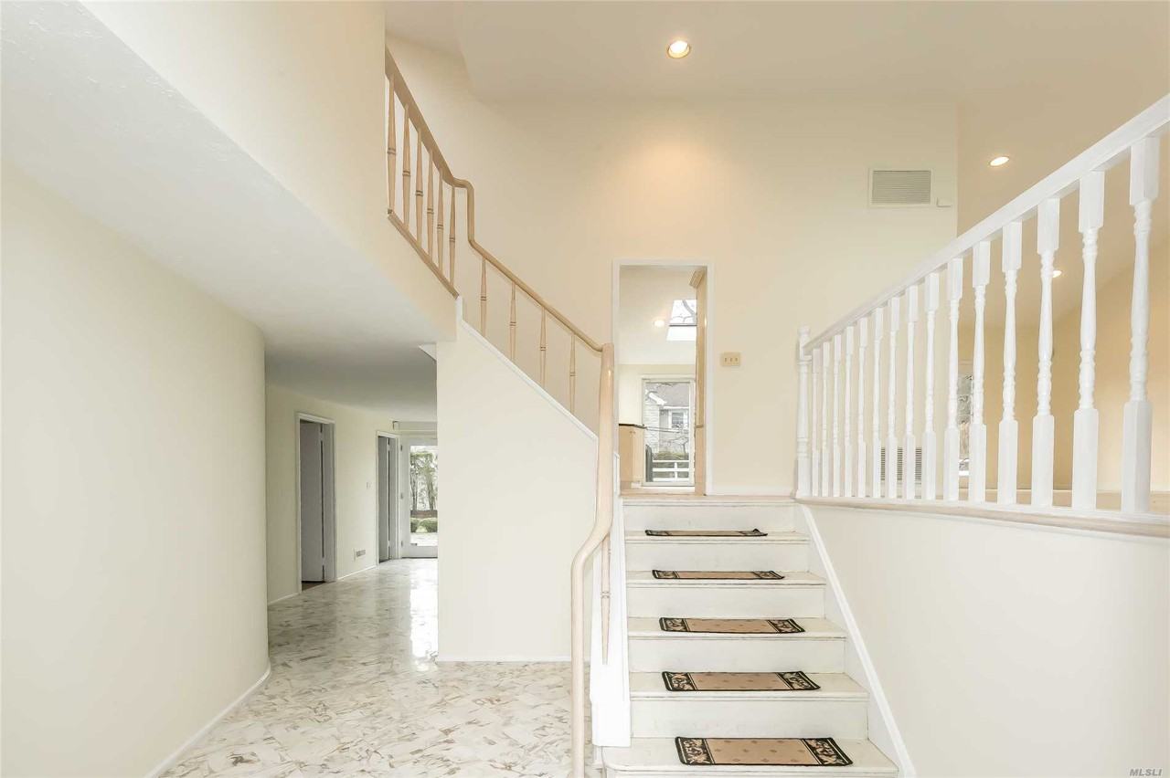 15 Sutton Terrace - Photo 3 of 20