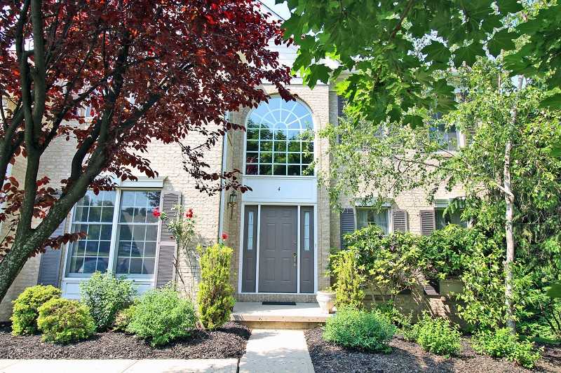 8 Rosemont Ct - Photo 2 of 24