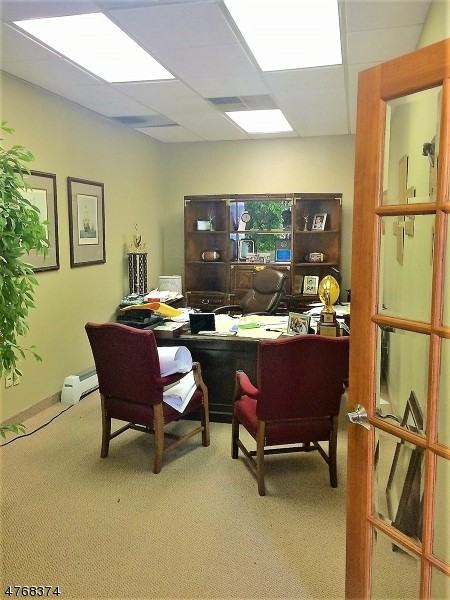 886 Belmont Ave #c - Photo 3 of 5