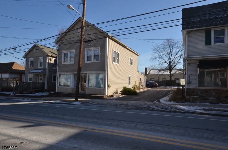 146 Main St - Photo 2 of 10