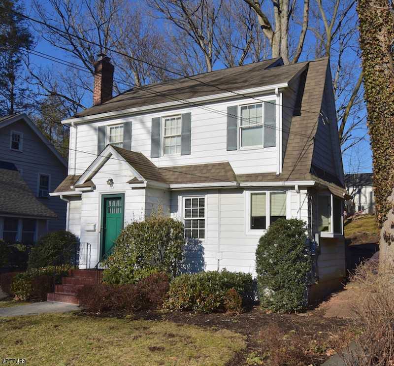 312 N Chestnut St - Photo 2 of 18