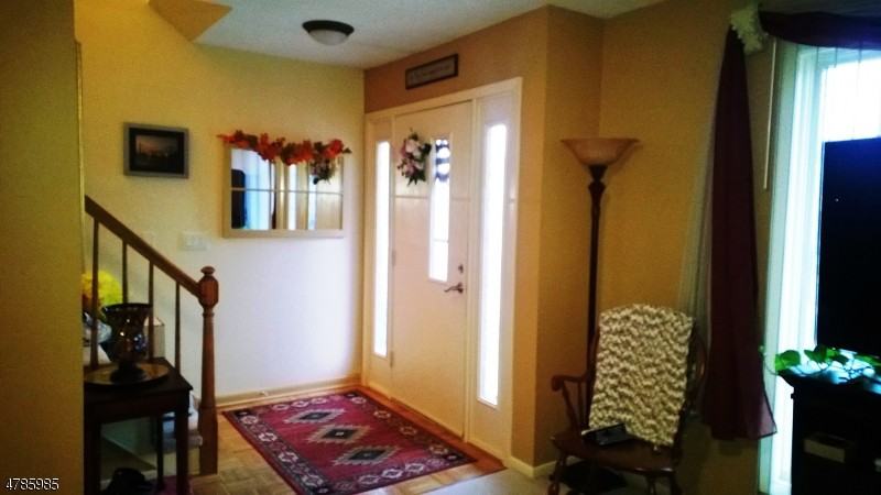 33 Seminole Rd - Photo 2 of 16