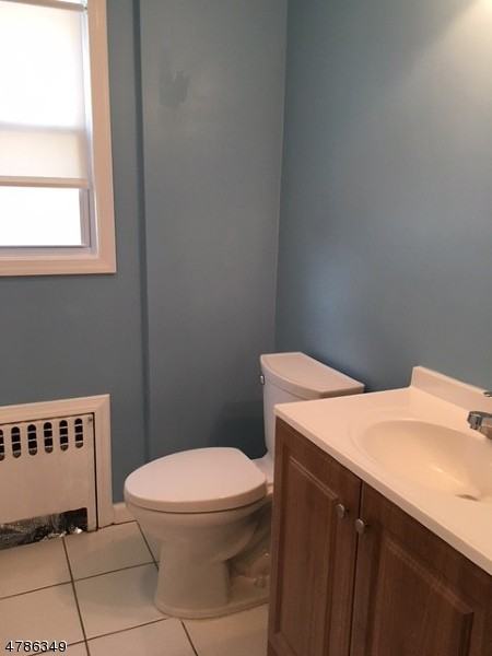 320 Willow Ave - Photo 3 of 11