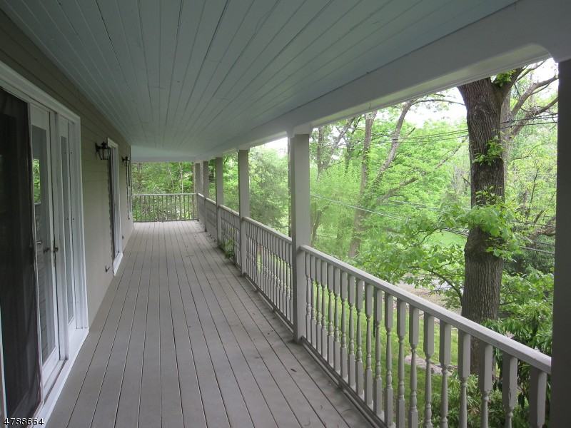 75 Hollow Brook Rd - Photo 2 of 20