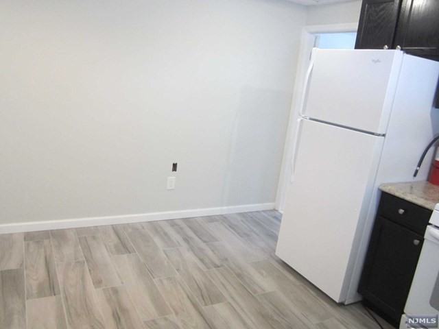 24 Wagner Pl - Photo 3 of 14