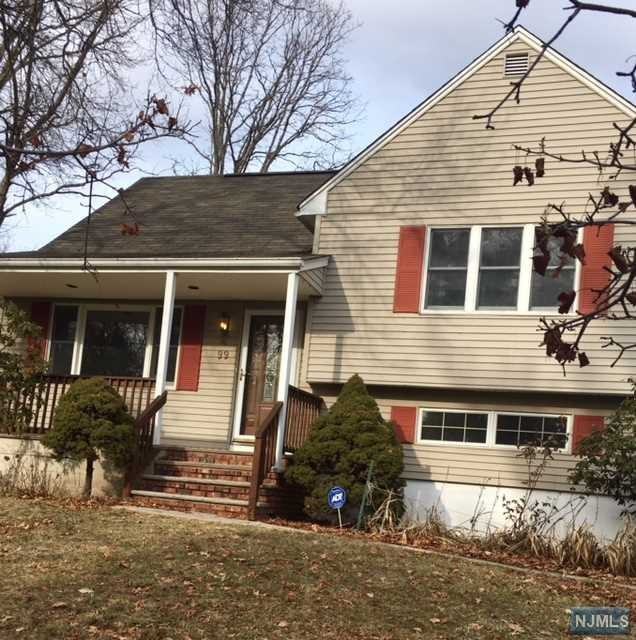 99 White Pond Rd - Photo 3 of 4