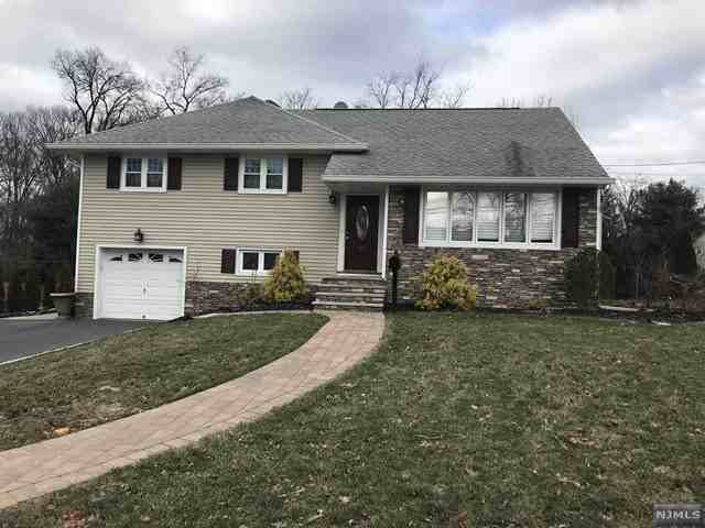 46 Haddenfield Rd - Photo 2 of 25