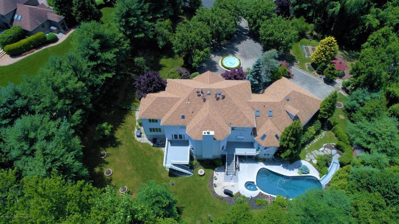 6 Richards Way - Photo 2 of 36