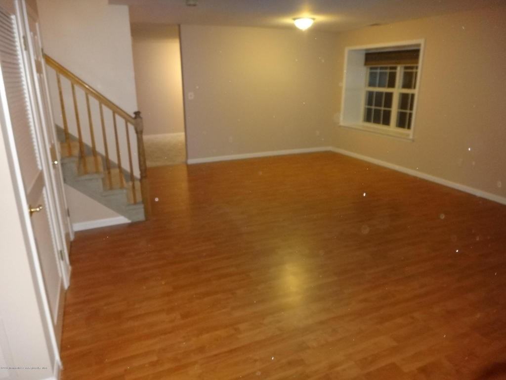 422 Indigo Ct - Photo 2 of 15