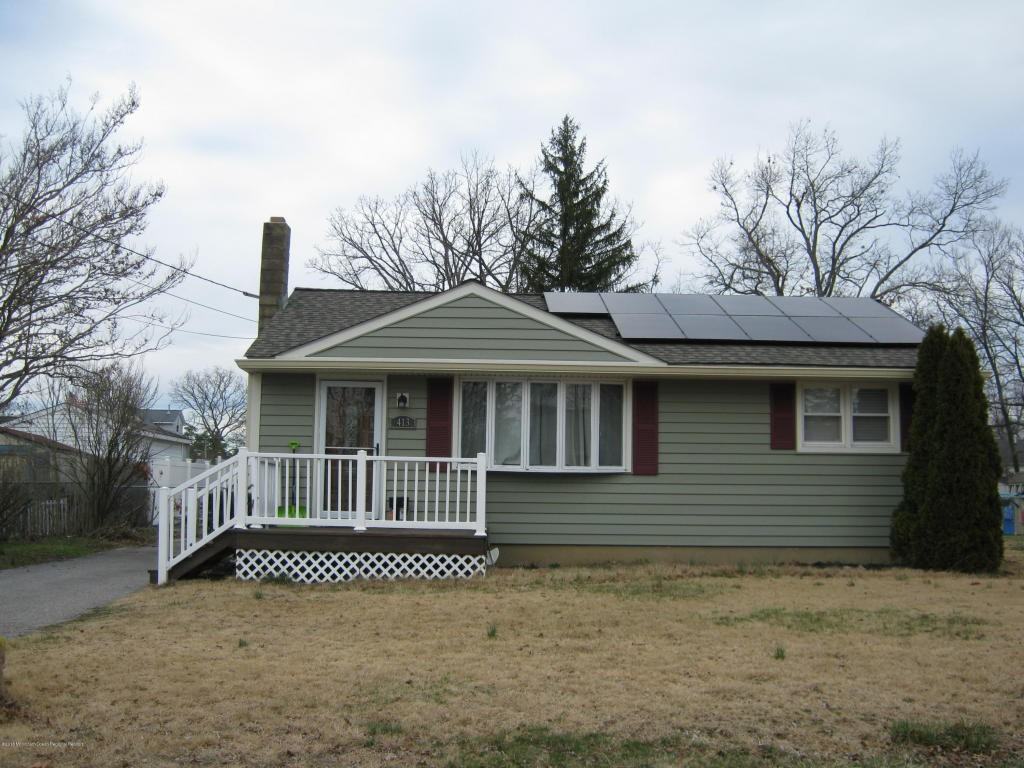 413 Maple St - Photo 2 of 4