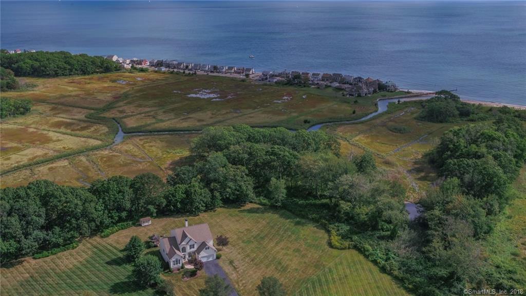 23 Haywagon Dr - Photo 2 of 40