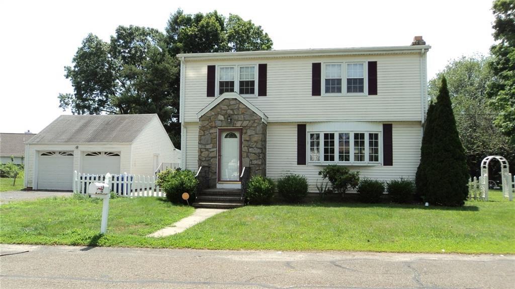 18 Rosemary Dr, Bridgeport, CT 06606 4 Bedroom House for Rent for