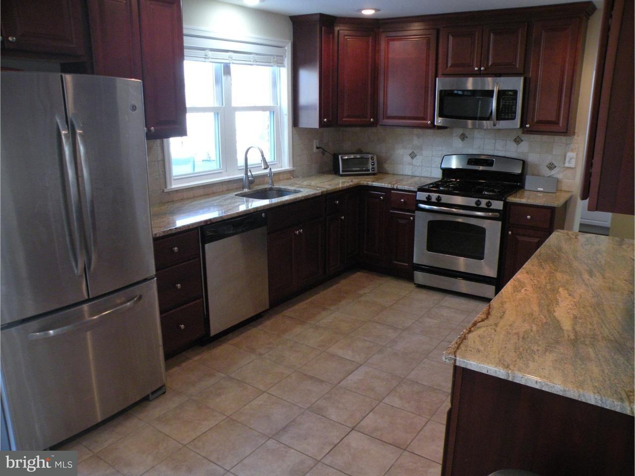 33 Medbury Rd - Photo 2 of 20