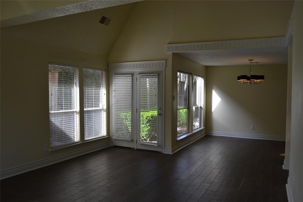 6215 Francis Marion Dr - Photo 3 of 27
