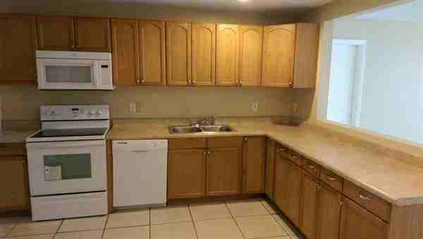 6001 Westfall Rd - Photo 3 of 10