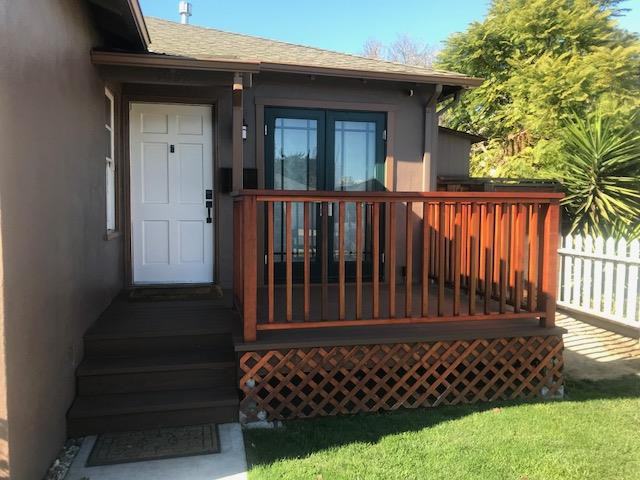 1052 Hall St - Photo 2 of 17