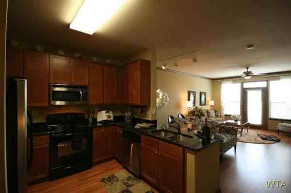 9th and Interstate 35 Apartments S Interstate Hwy 35, Austin, TX 78701 Zumper