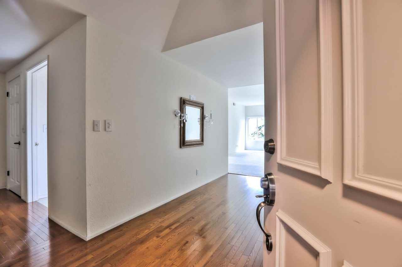 1202 Sharon Park Dr - Photo 2 of 45