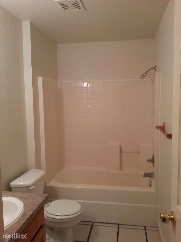 3716 N Terry St - Photo 3 of 11