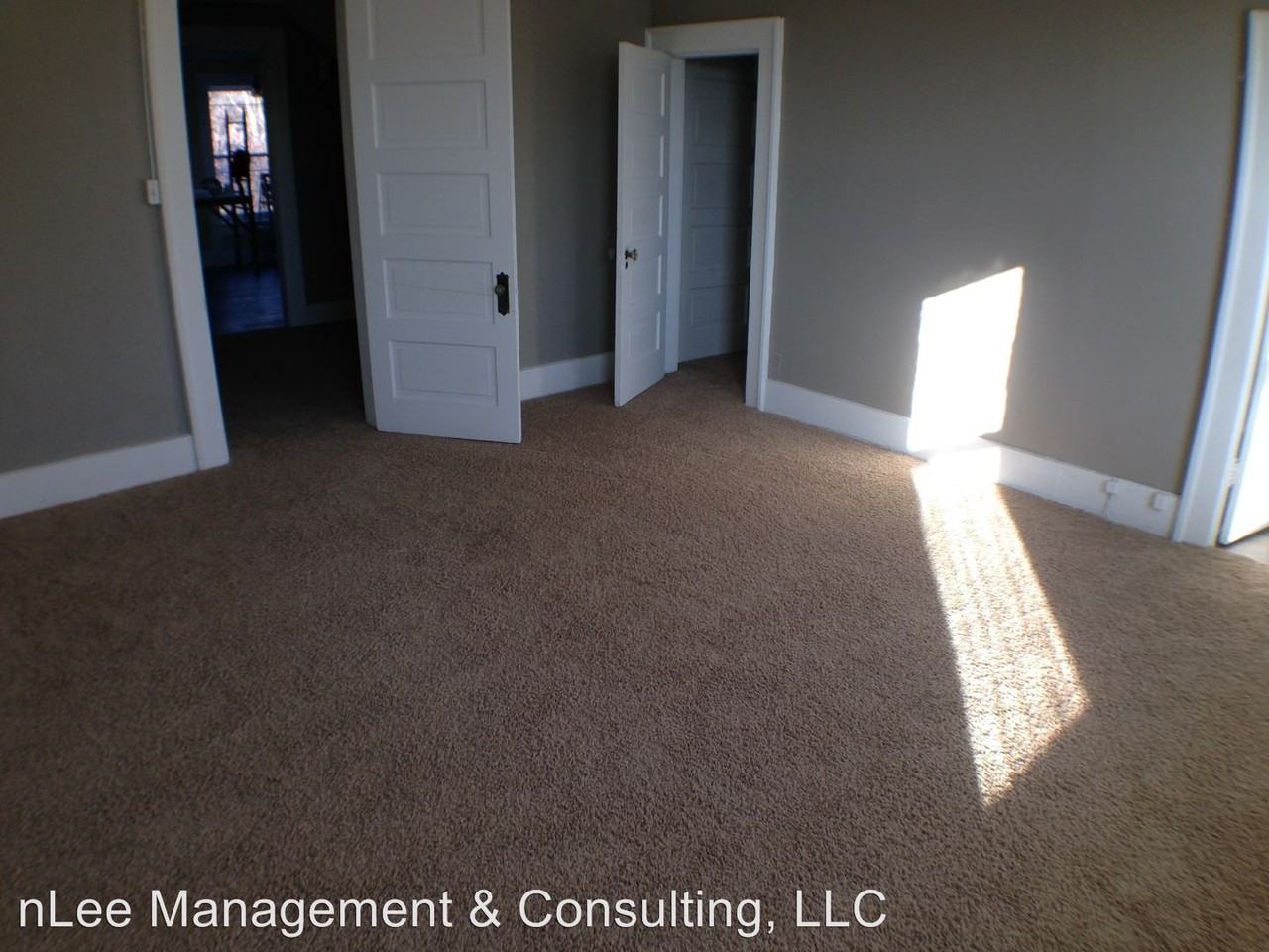 605 N 8th - Photo 3 of 24