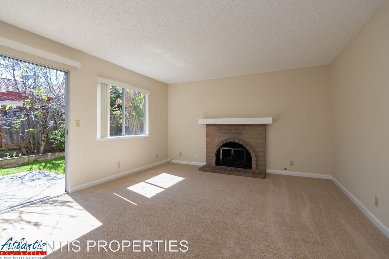 1294 Eldamar Ct - Photo 3 of 15