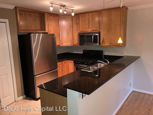 1445 Monroe Dr. NE - Photo 2 of 16