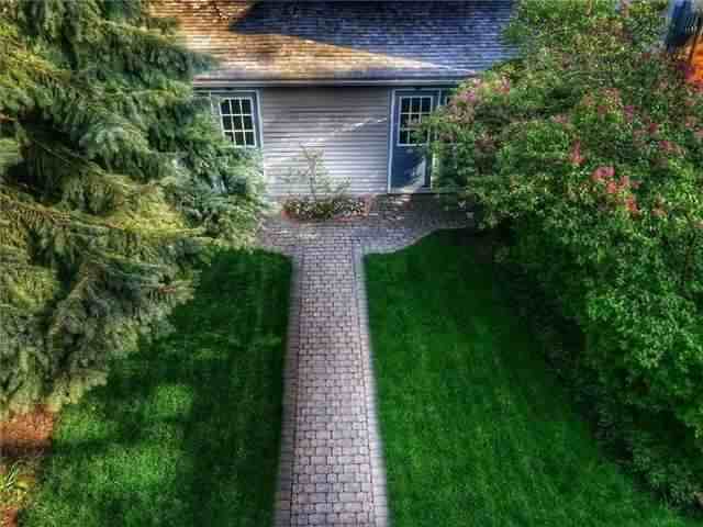 127 Winchester Street - Photo 3 of 4