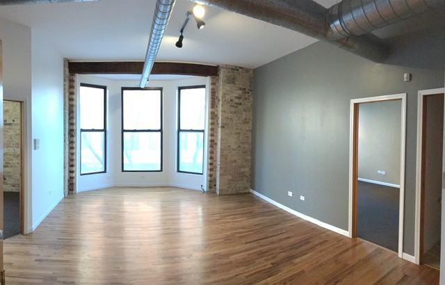 1300 N Milwaukee Ave #3R - Photo 2 of 9