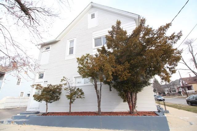 618 Grove St #C - Photo 2 of 10