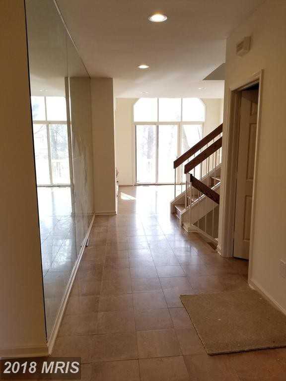 6 Goldleaf Ct - Photo 2 of 15