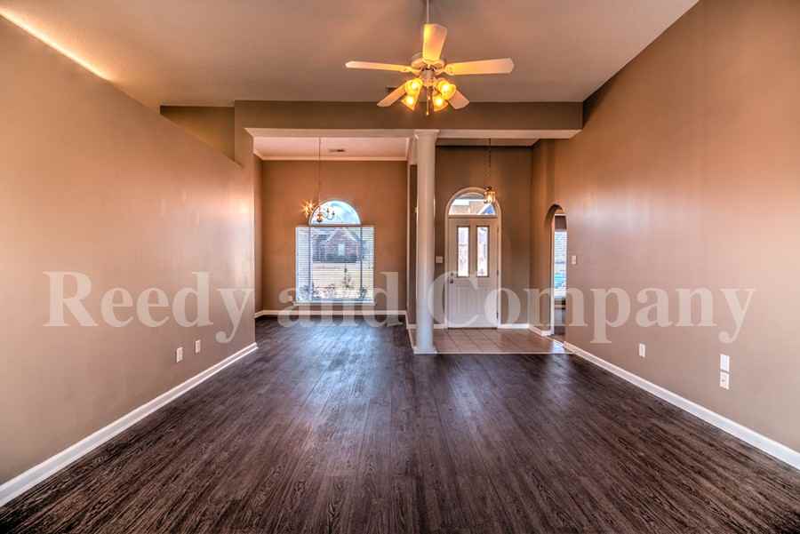 11179 Arlington Trace Dr - Photo 2 of 24