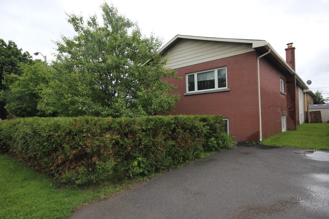 376 Tremblay Road Unit 3 - Photo 2 of 8