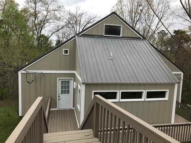2208 Mountain View Road - Photo 2 of 16