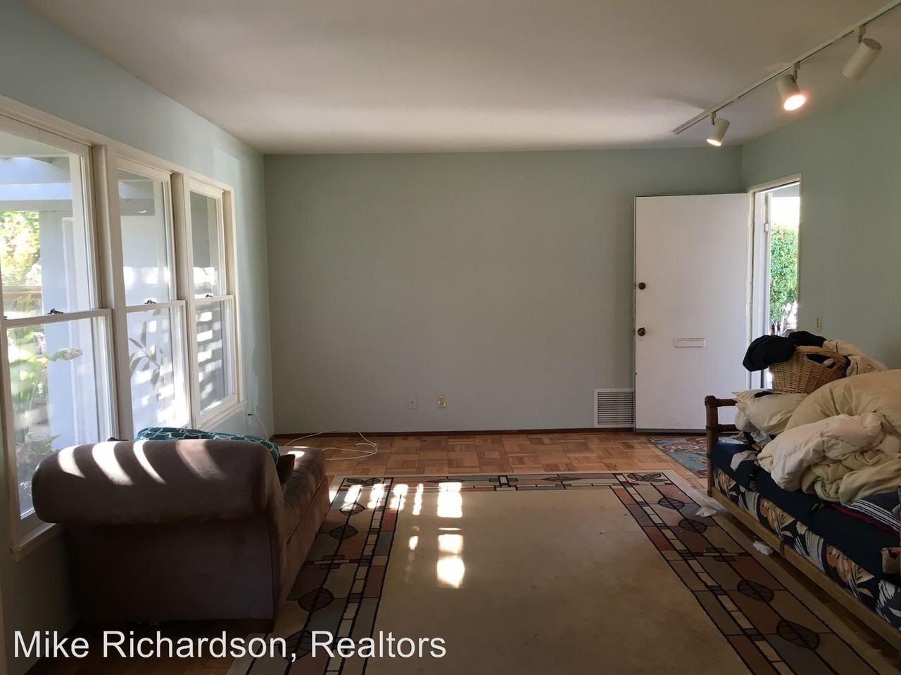 117 San Nicolas Ave - Photo 3 of 14