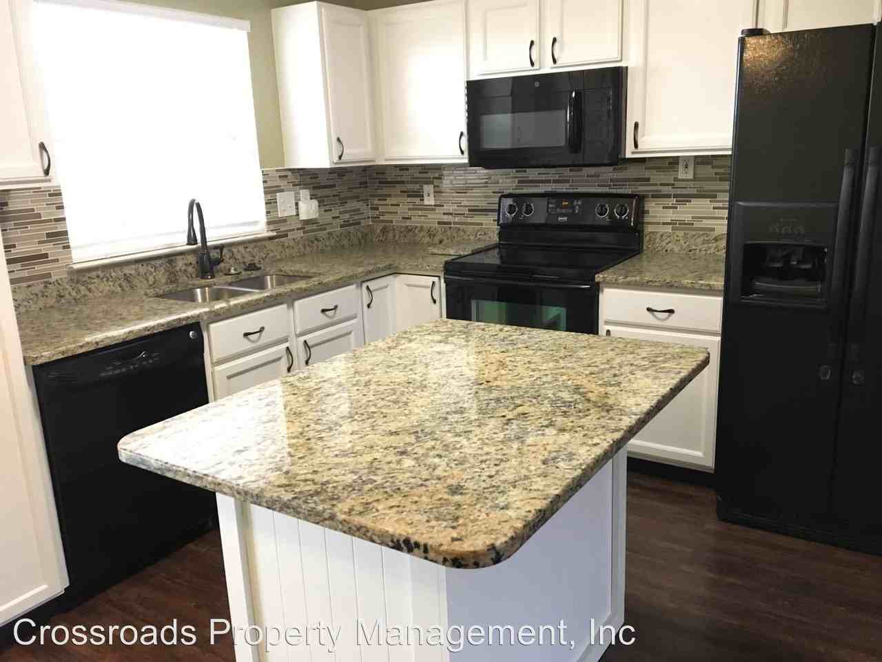 404 Craighill Channel Dr W - Photo 2 of 15