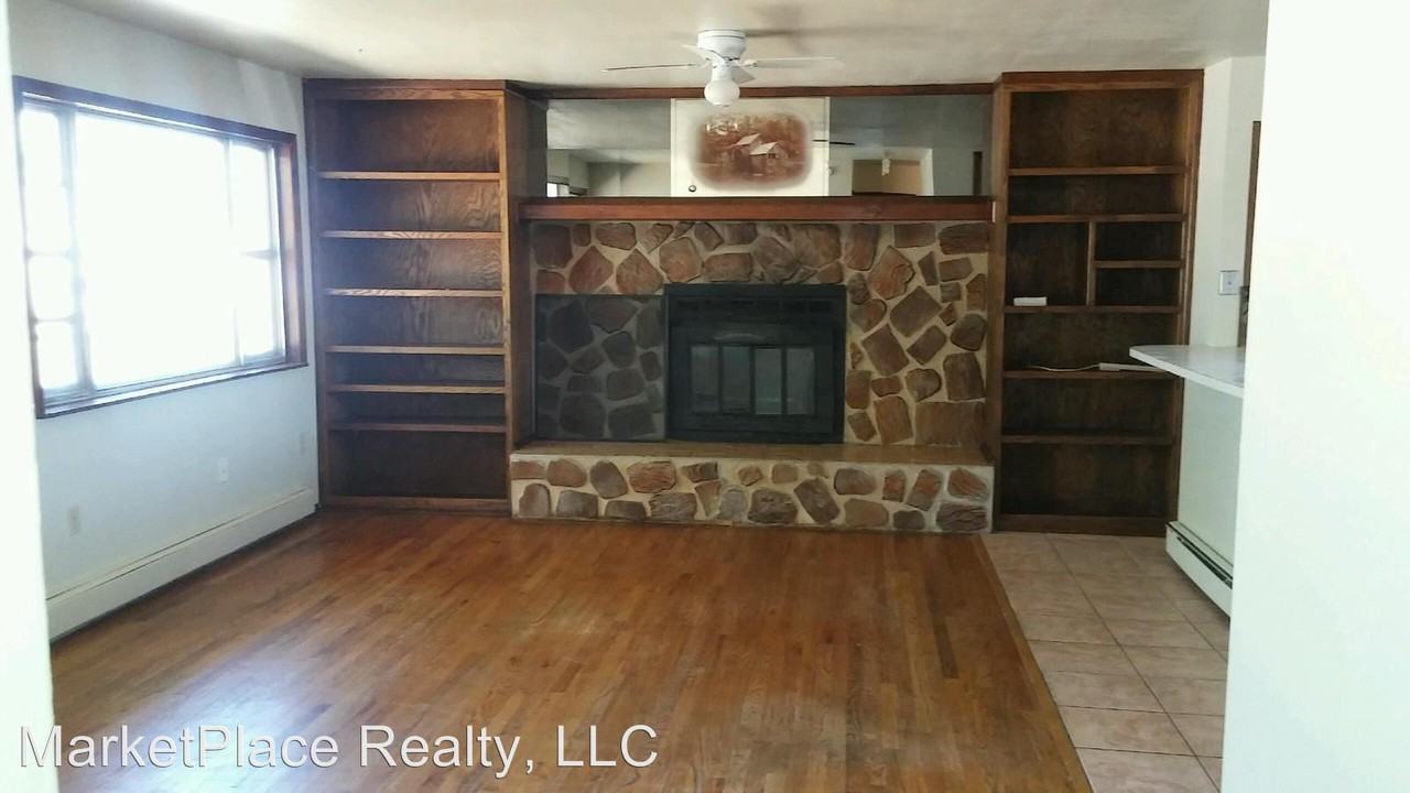 1790 Bahama St - Photo 2 of 8