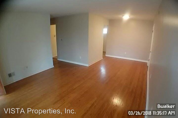 1943 Beech St - Photo 3 of 23