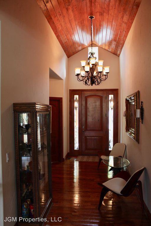 8420 Aspenglow Ln - Photo 3 of 18