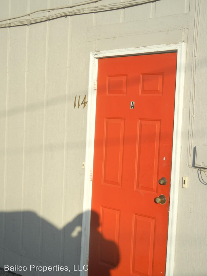 114 E Main St - Photo 3 of 6