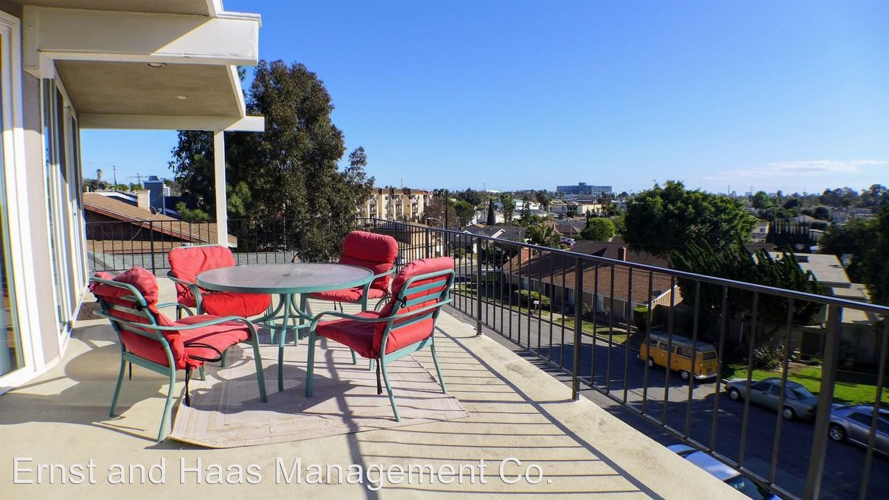 159 E Pepper Dr - Photo 3 of 34