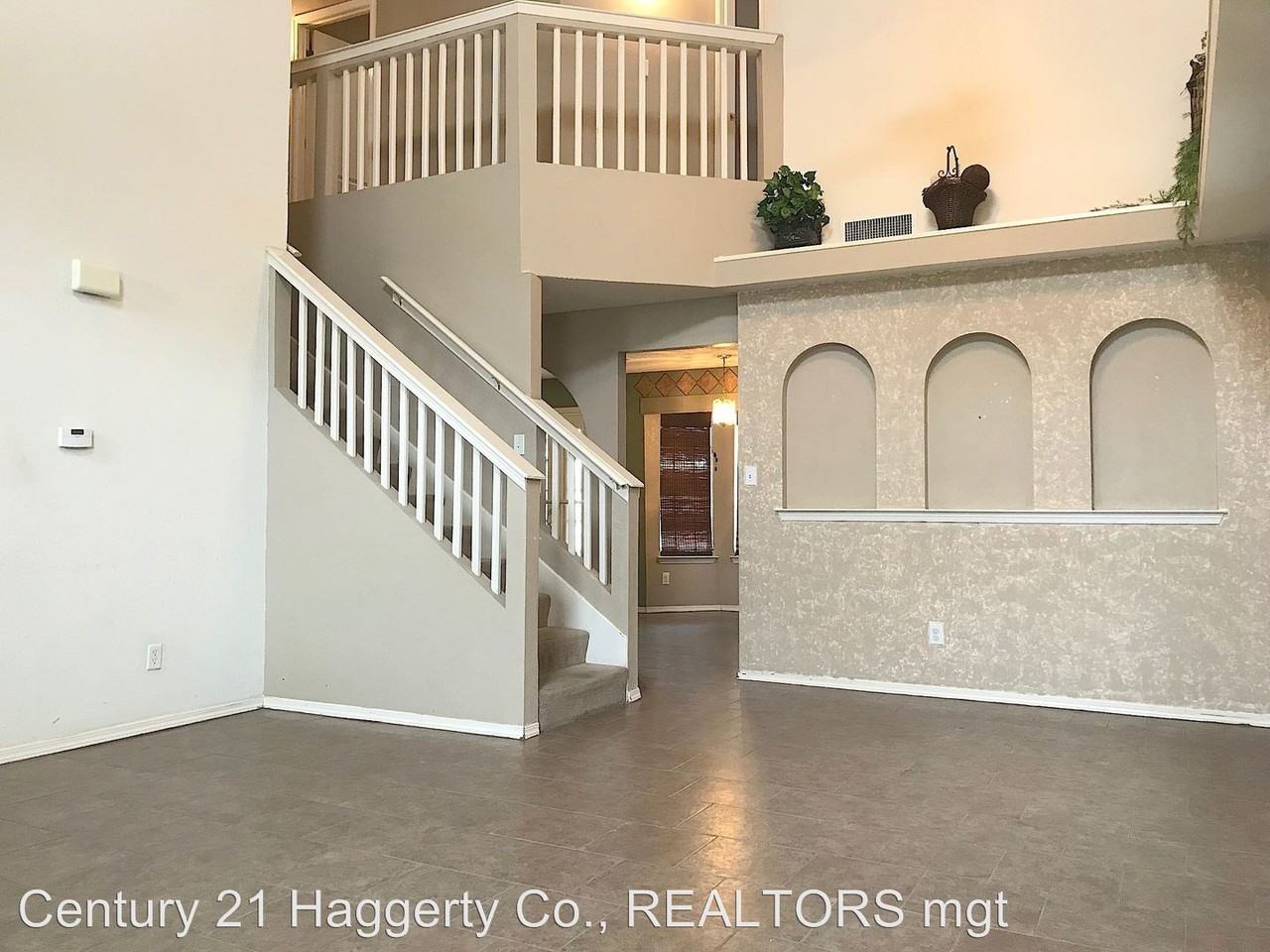 1655 Jose Bombach Dr - Photo 3 of 19