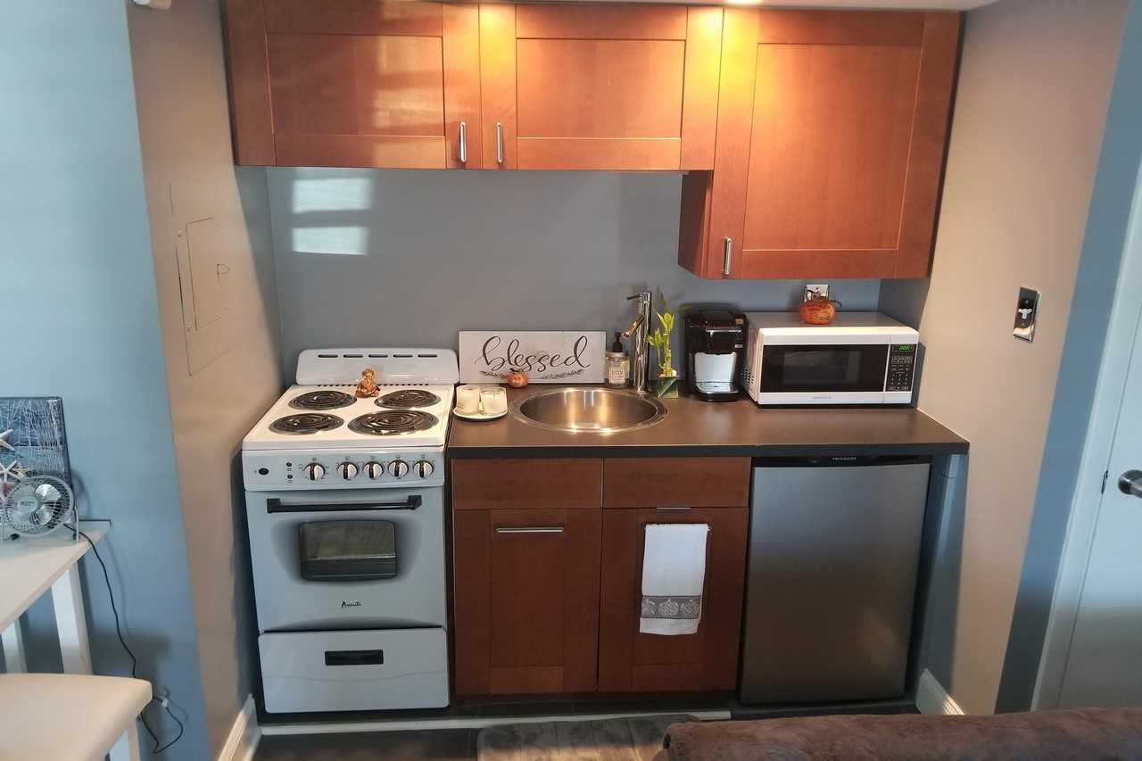 9507 Pacific Ave #14 - Photo 2 of 10